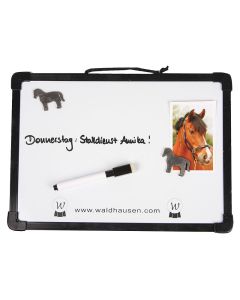 Schreib- und Magnettafel