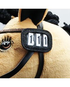 L-Sport Turnierset Kopfnummer und Schleife für dein Steckenpferd |LANCADE Reitsport