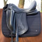 QHP Schabracke mit ECO Lammfell Avelie|LANCADE Reitsport